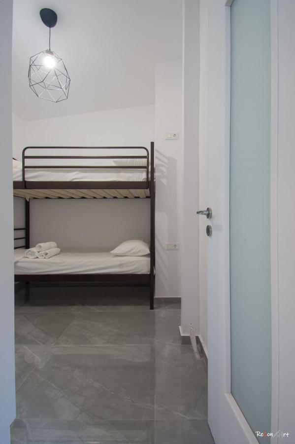 Oresti'S Villa Near Airport & Beach Artemi Extérieur photo